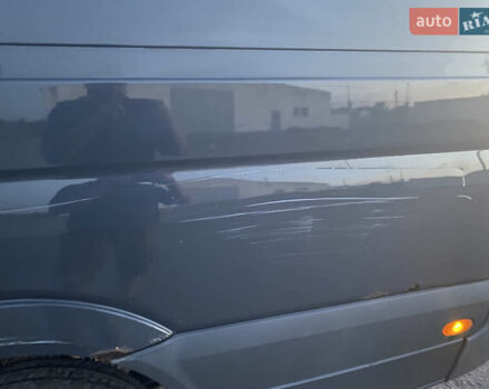 Сірий Фольксваген Крафтєр, об'ємом двигуна 2.5 л та пробігом 564 тис. км за 10000 $, фото 6 на Automoto.ua