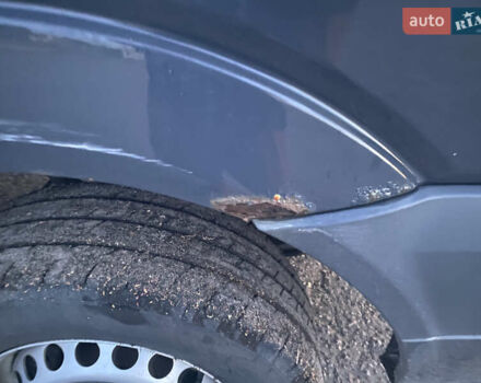 Сірий Фольксваген Крафтєр, об'ємом двигуна 2.5 л та пробігом 564 тис. км за 10000 $, фото 4 на Automoto.ua