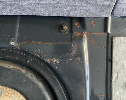 Сірий Фольксваген Крафтєр, об'ємом двигуна 2.5 л та пробігом 564 тис. км за 10000 $, фото 9 на Automoto.ua