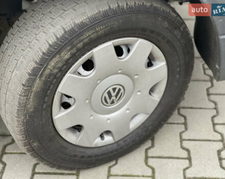 Серый Фольксваген Крафтер, объемом двигателя 1.97 л и пробегом 291 тыс. км за 13500 $, фото 15 на Automoto.ua