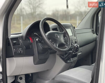 Серый Фольксваген Крафтер, объемом двигателя 1.97 л и пробегом 291 тыс. км за 13500 $, фото 31 на Automoto.ua