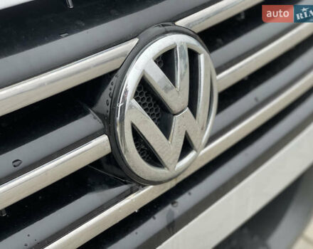 Серый Фольксваген Крафтер, объемом двигателя 1.97 л и пробегом 291 тыс. км за 13500 $, фото 13 на Automoto.ua