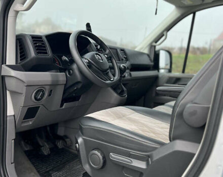 Сірий Фольксваген Крафтєр, об'ємом двигуна 2 л та пробігом 74 тис. км за 24200 $, фото 11 на Automoto.ua