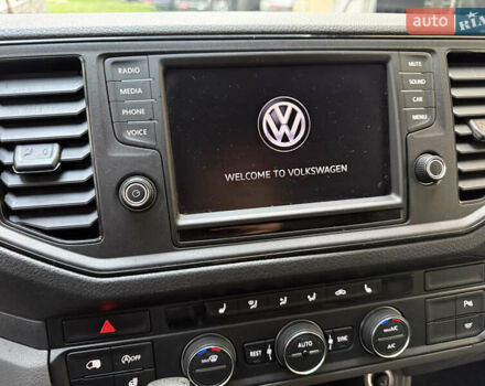 Серый Фольксваген Крафтер, объемом двигателя 2 л и пробегом 335 тыс. км за 23500 $, фото 15 на Automoto.ua