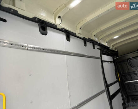 Серый Фольксваген Крафтер, объемом двигателя 2 л и пробегом 335 тыс. км за 23500 $, фото 45 на Automoto.ua