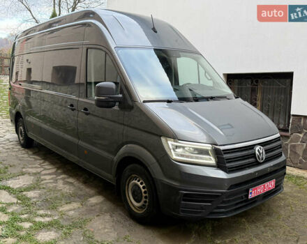 Серый Фольксваген Крафтер, объемом двигателя 2 л и пробегом 335 тыс. км за 23500 $, фото 3 на Automoto.ua
