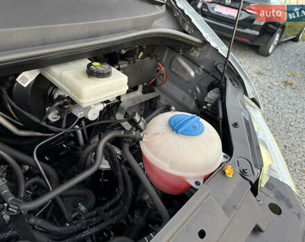 Серый Фольксваген Крафтер, объемом двигателя 1.97 л и пробегом 220 тыс. км за 24500 $, фото 35 на Automoto.ua