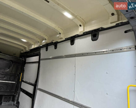 Серый Фольксваген Крафтер, объемом двигателя 2 л и пробегом 335 тыс. км за 23500 $, фото 46 на Automoto.ua