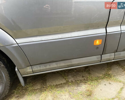 Серый Фольксваген Крафтер, объемом двигателя 2 л и пробегом 335 тыс. км за 23500 $, фото 49 на Automoto.ua