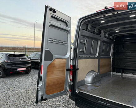 Серый Фольксваген Крафтер, объемом двигателя 1.97 л и пробегом 220 тыс. км за 24500 $, фото 17 на Automoto.ua