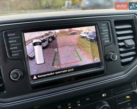 Серый Фольксваген Крафтер, объемом двигателя 1.97 л и пробегом 220 тыс. км за 24500 $, фото 30 на Automoto.ua