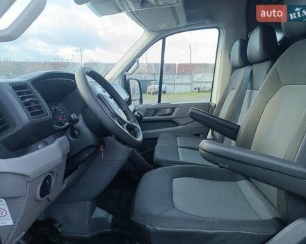 Сірий Фольксваген Крафтєр, об'ємом двигуна 2 л та пробігом 128 тис. км за 22299 $, фото 8 на Automoto.ua