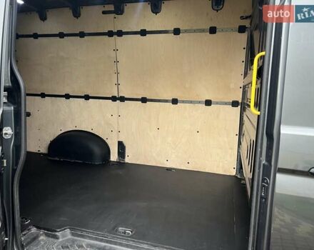 Сірий Фольксваген Крафтєр, об'ємом двигуна 2 л та пробігом 194 тис. км за 21999 $, фото 15 на Automoto.ua