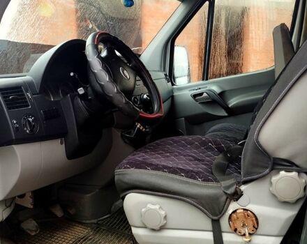 Серый Фольксваген Крафтер, объемом двигателя 2.5 л и пробегом 450 тыс. км за 9500 $, фото 6 на Automoto.ua