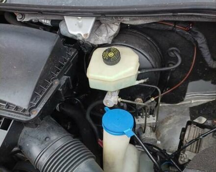 Фольксваген Крафтєр 2009 у Кельменцах на Automoto.ua Сірий Фольксваген Крафтєр, об'ємом двигуна 2.5 л та пробігом 308 тис. км за 16500 $, фото 7 на Automoto.ua