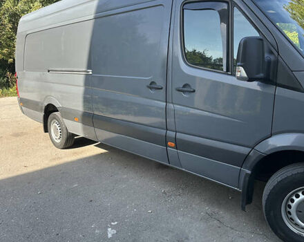 Сірий Фольксваген Крафтєр, об'ємом двигуна 1.97 л та пробігом 390 тис. км за 12500 $, фото 6 на Automoto.ua