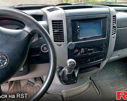 Серый Фольксваген Крафтер, объемом двигателя 2 л и пробегом 280 тыс. км за 13500 $, фото 5 на Automoto.ua