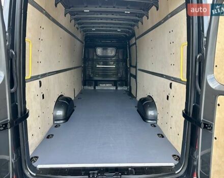 Фольксваген Крафтєр 2018 у Дубно на Automoto.ua Сірий Фольксваген Крафтєр, об'ємом двигуна 2 л та пробігом 260 тис. км за 24500 $, фото 11 на Automoto.ua