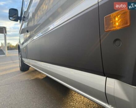 Серый Фольксваген Крафтер, объемом двигателя 1.97 л и пробегом 191 тыс. км за 27400 $, фото 31 на Automoto.ua