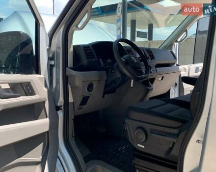 Серый Фольксваген Крафтер, объемом двигателя 1.97 л и пробегом 191 тыс. км за 27400 $, фото 35 на Automoto.ua