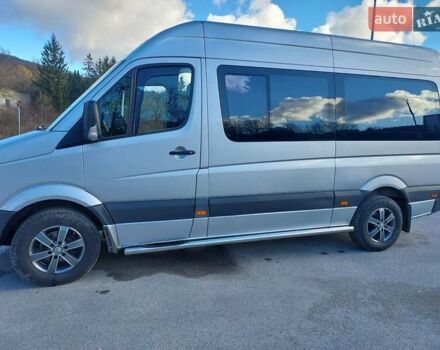 Серый Фольксваген Крафтер, объемом двигателя 2.5 л и пробегом 500 тыс. км за 11000 $, фото 1 на Automoto.ua