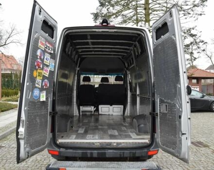 Сірий Фольксваген Крафтєр, об'ємом двигуна 2 л та пробігом 232 тис. км за 7200 $, фото 11 на Automoto.ua