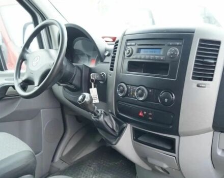 Сірий Фольксваген Крафтєр, об'ємом двигуна 2 л та пробігом 245 тис. км за 8400 $, фото 13 на Automoto.ua