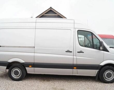 Сірий Фольксваген Крафтєр, об'ємом двигуна 2 л та пробігом 245 тис. км за 8400 $, фото 4 на Automoto.ua