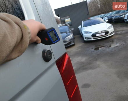 Серый Фольксваген Крафтер, объемом двигателя 0 л и пробегом 36 тыс. км за 17500 $, фото 34 на Automoto.ua