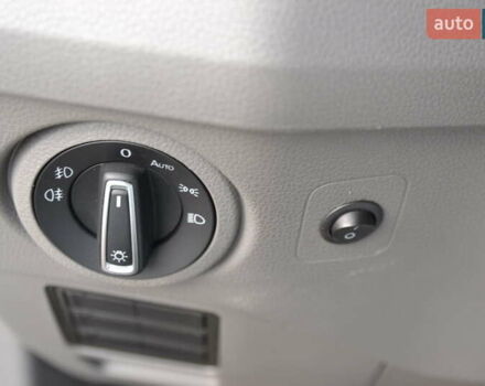 Серый Фольксваген Крафтер, объемом двигателя 0 л и пробегом 36 тыс. км за 17500 $, фото 27 на Automoto.ua