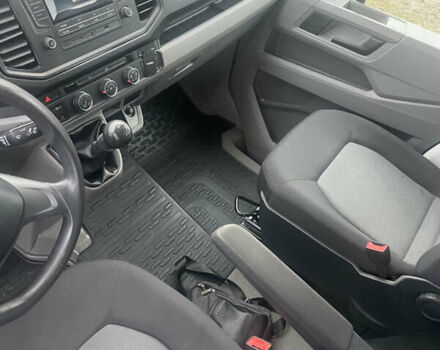 Сірий Фольксваген Крафтєр, об'ємом двигуна 2 л та пробігом 239 тис. км за 23800 $, фото 14 на Automoto.ua