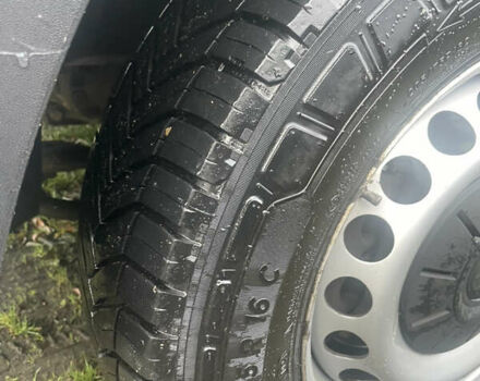 Сірий Фольксваген Крафтєр, об'ємом двигуна 2 л та пробігом 239 тис. км за 23800 $, фото 10 на Automoto.ua