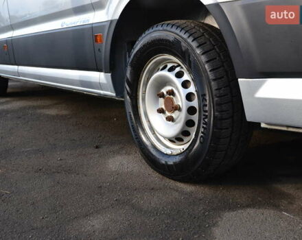 Серый Фольксваген Крафтер, объемом двигателя 0 л и пробегом 36 тыс. км за 17500 $, фото 52 на Automoto.ua