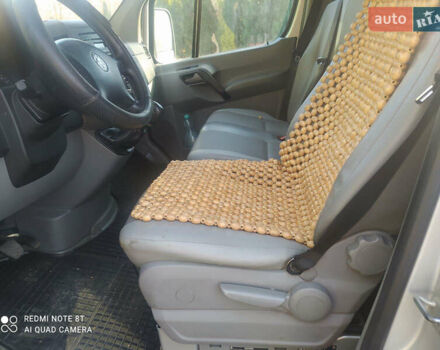 Серый Фольксваген Крафтер, объемом двигателя 2.46 л и пробегом 298 тыс. км за 16500 $, фото 8 на Automoto.ua