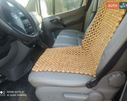 Серый Фольксваген Крафтер, объемом двигателя 2.46 л и пробегом 298 тыс. км за 16500 $, фото 5 на Automoto.ua