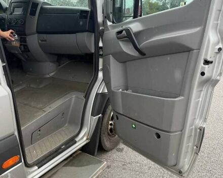 Сірий Фольксваген Крафтєр, об'ємом двигуна 1.97 л та пробігом 240 тис. км за 25000 $, фото 9 на Automoto.ua