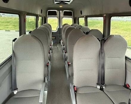 Сірий Фольксваген Крафтєр, об'ємом двигуна 1.97 л та пробігом 240 тис. км за 25000 $, фото 4 на Automoto.ua