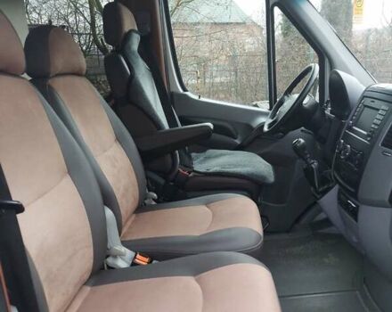 Сірий Фольксваген Крафтєр, об'ємом двигуна 2 л та пробігом 110 тис. км за 33000 $, фото 8 на Automoto.ua