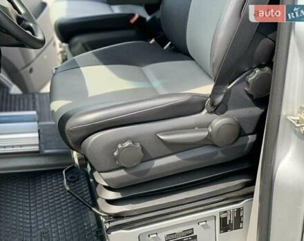 Серый Фольксваген Крафтер, объемом двигателя 2 л и пробегом 255 тыс. км за 19000 $, фото 16 на Automoto.ua