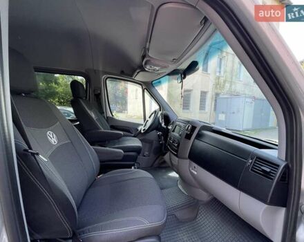 Фольксваген Крафтер 2011 в Ужгороде на Automoto.ua Серый Фольксваген Крафтер, объемом двигателя 2 л и пробегом 200 тыс. км за 23000 $, фото 3 на Automoto.ua