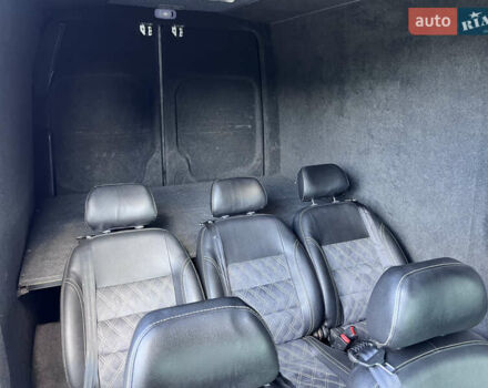 Сірий Фольксваген Крафтєр, об'ємом двигуна 1.97 л та пробігом 262 тис. км за 25000 $, фото 31 на Automoto.ua