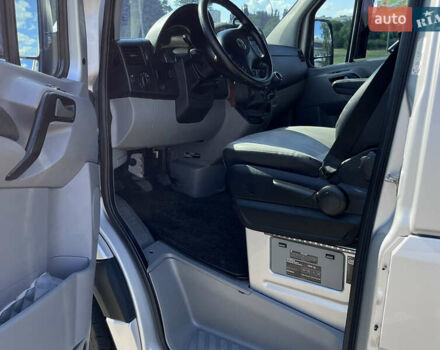 Сірий Фольксваген Крафтєр, об'ємом двигуна 1.97 л та пробігом 262 тис. км за 25000 $, фото 28 на Automoto.ua