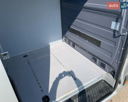 Сірий Фольксваген Крафтєр, об'ємом двигуна 1.97 л та пробігом 262 тис. км за 25000 $, фото 47 на Automoto.ua