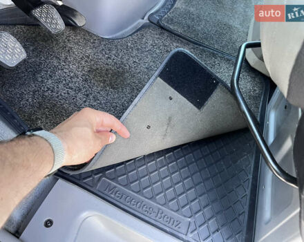 Сірий Фольксваген Крафтєр, об'ємом двигуна 1.97 л та пробігом 262 тис. км за 25000 $, фото 26 на Automoto.ua