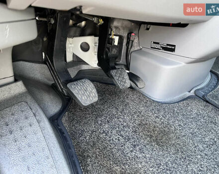 Сірий Фольксваген Крафтєр, об'ємом двигуна 1.97 л та пробігом 262 тис. км за 25000 $, фото 27 на Automoto.ua