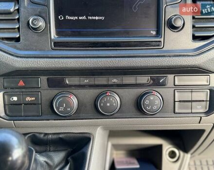 Фольксваген Крафтєр 2017 у Межгорье на Automoto.ua Сірий Фольксваген Крафтєр, об'ємом двигуна 1.97 л та пробігом 396 тис. км за 23500 $, фото 9 на Automoto.ua