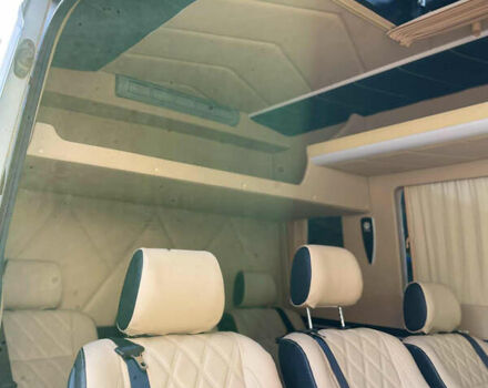 Серый Фольксваген Крафтер, объемом двигателя 1.97 л и пробегом 329 тыс. км за 26000 $, фото 13 на Automoto.ua