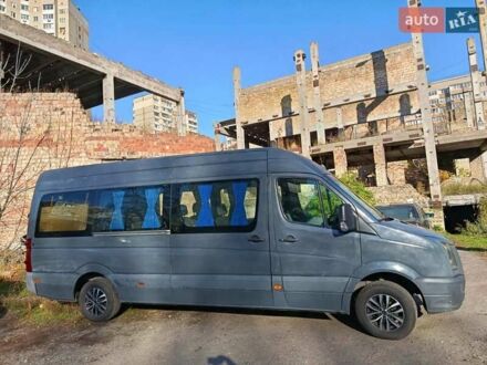 Серый Фольксваген Крафтер, объемом двигателя 2.5 л и пробегом 850 тыс. км за 13500 $, фото 1 на Automoto.ua