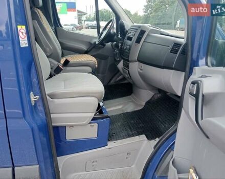 Синій Фольксваген Крафтєр, об'ємом двигуна 2.5 л та пробігом 300 тис. км за 18500 $, фото 14 на Automoto.ua