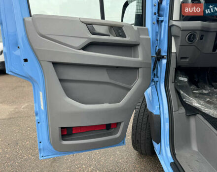 Синий Фольксваген Крафтер, объемом двигателя 2 л и пробегом 220 тыс. км за 28500 $, фото 79 на Automoto.ua